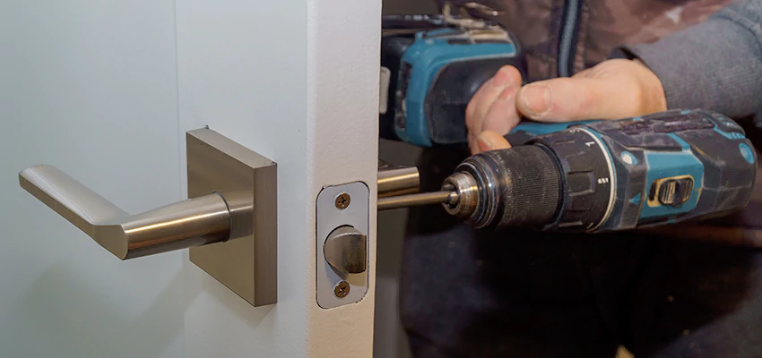 Broken Door Handle Lock Repair in McKinleyville, California